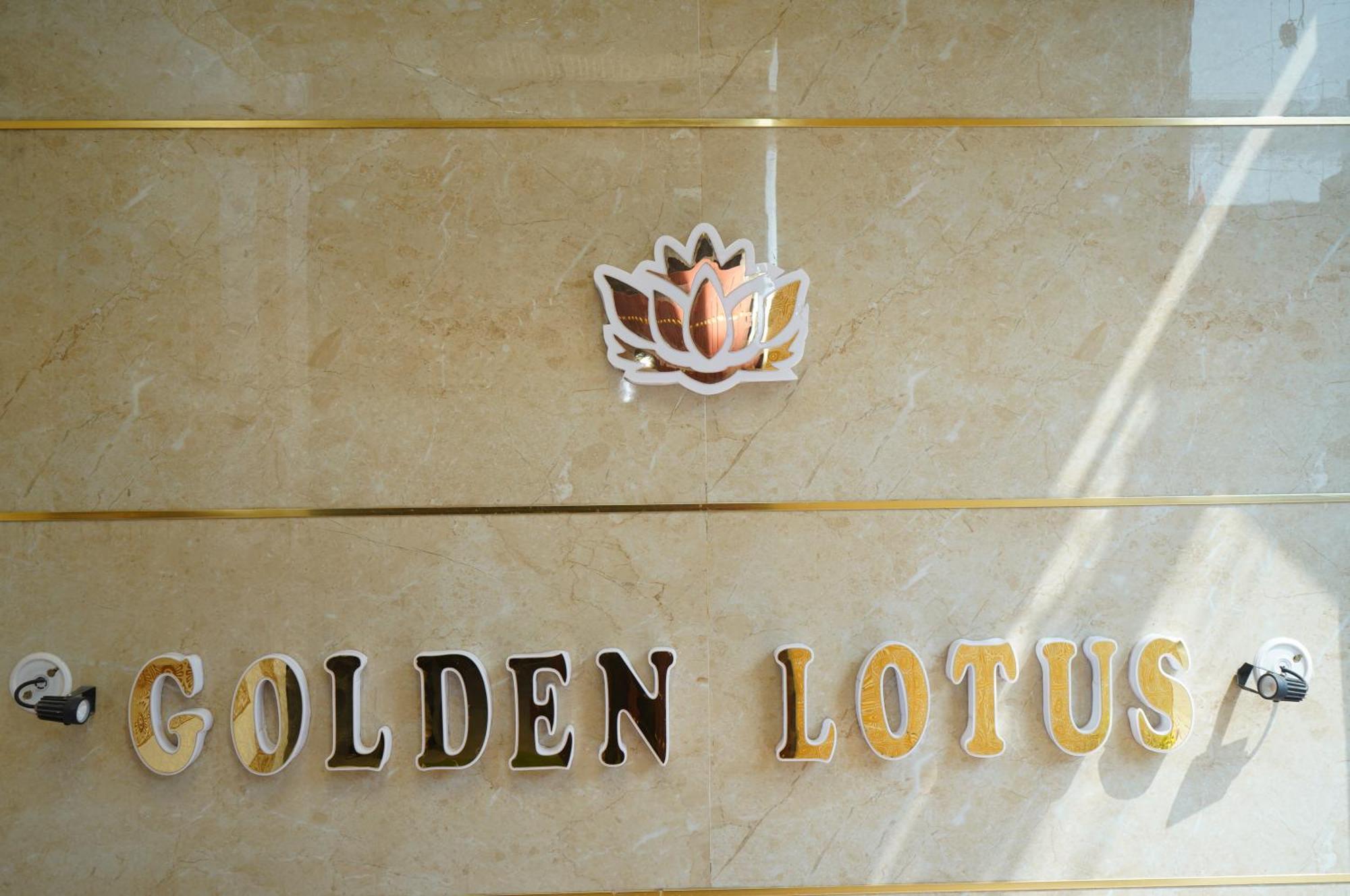 Hotel Golden Lotus Varanasi Exterior foto