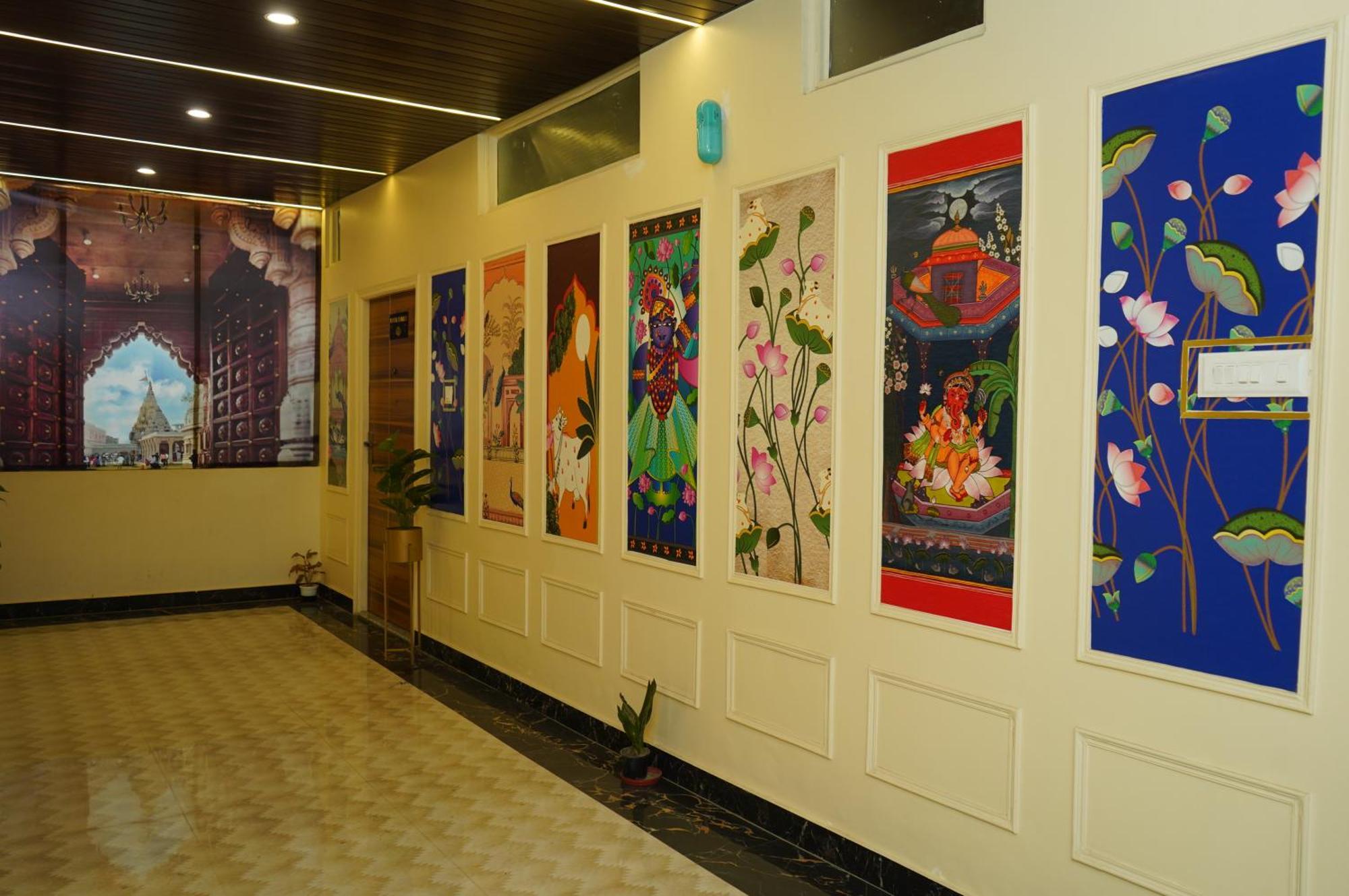 Hotel Golden Lotus Varanasi Exterior foto