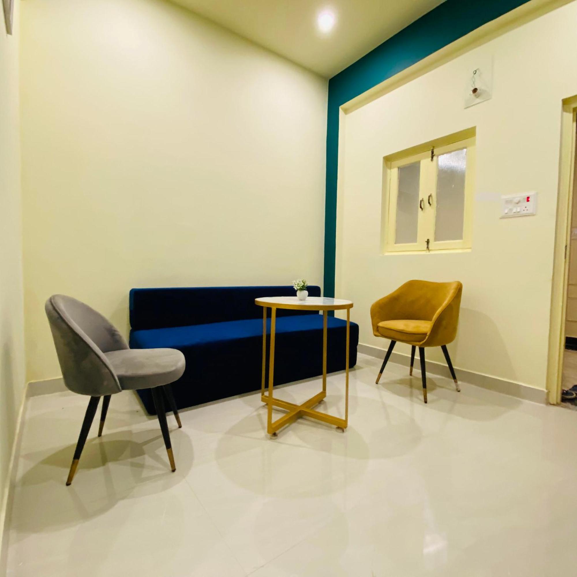 Hotel Golden Lotus Varanasi Exterior foto